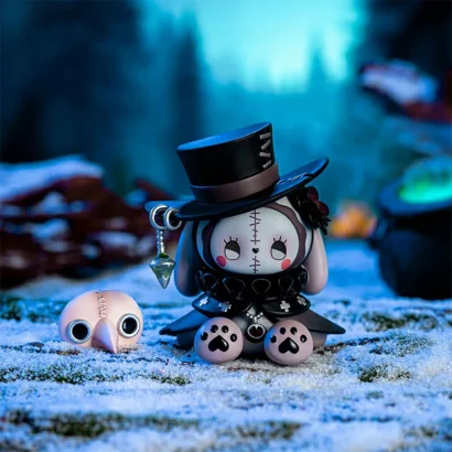 Колекційна фігурка POP TOP Lucky Emma серії "Загадковий ліс" - МАЄТОК ФРОСТВЕЙЛ (у дисп., в ас.)