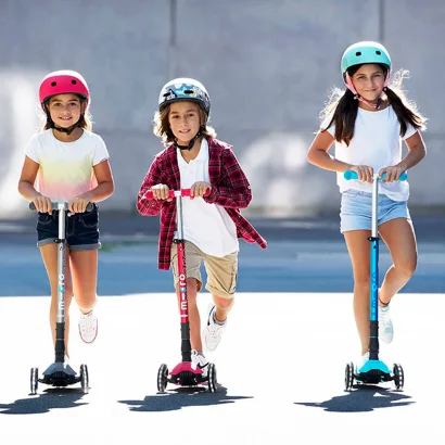 Самокат MICRO серії "Maxi Deluxe LED" &ndash; РОЖЕВИЙ (складаний, до 50 kg, триколісний, світло)