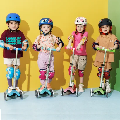 Самокат MICRO серії &quot;Mini Deluxe Glow LED&quot; – ЛЬОДОВИК АКВА (до 50 kg, 3-х колісний, світло)