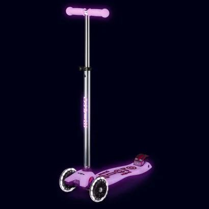 Самокат MICRO серії "Maxi Deluxe Glow LED" &ndash; СЯЙНИСТО-ПУРПУРОВИЙ (до 50 kg, 3-х колісний, світло)