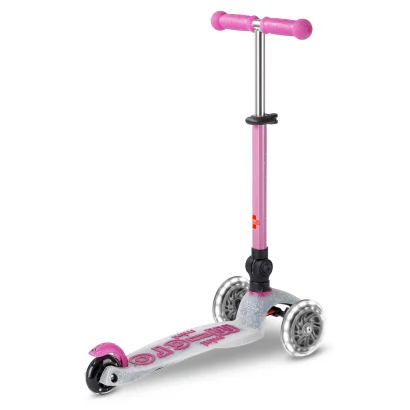 Самокат MICRO серії "Mini Deluxe Foldable Orion Glow LED" &ndash; РОЖЕВИЙ (складаний, до 50 кг (kg), триколісний)