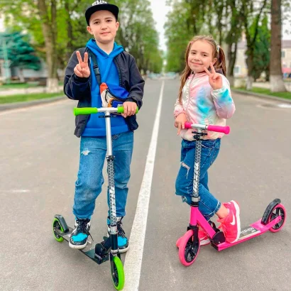 Скутер серії - PRO-FASHION 180 (алюмін., 2 колеса, вантажоміст. до 100 kg, рожевий)