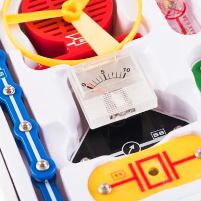 Конструктор - ЗНАТОК (999 схем)