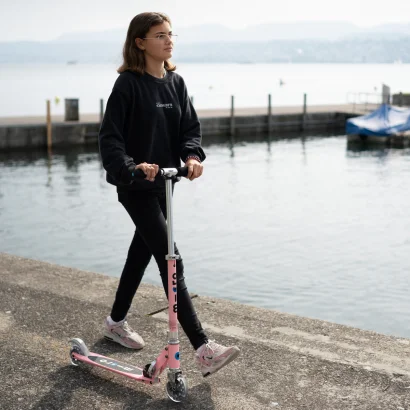 Самокат MICRO серії "Sprite LED" - НЕОНОВА ТРОЯНДА (складаний, до 100 kg, двоколісний, світло)