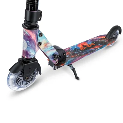 Самокат MICRO серії "Sprite Glow LED Art Collection" &ndash; КОСМОС (до 100 кг (kg), двоколісний, світло)