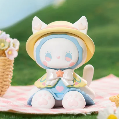 Колекційна фігурка POP TOP Lucky Emma серії "Загадковий ліс" - ВЕЧІРКА В САДУ